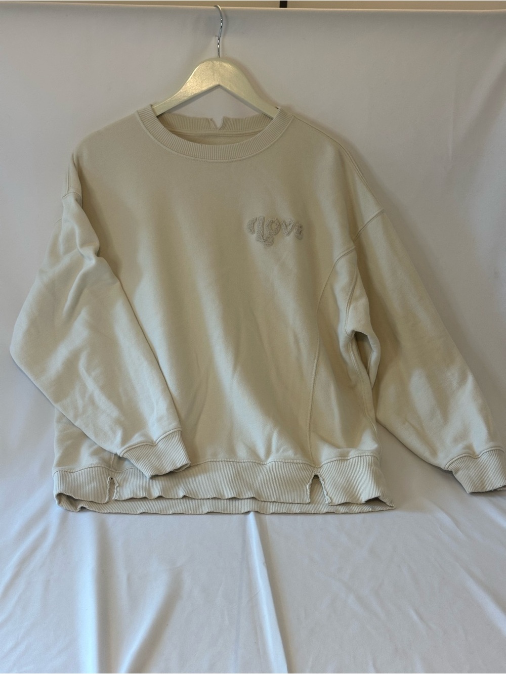 Aerie Oversized Love Embroidered Crewneck Sweatshirt Cream XS Comfy Lounge Soft